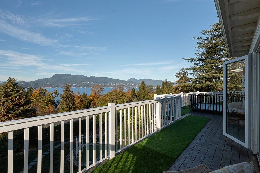 5747 Newton Wynd Vancouver, BC - 25