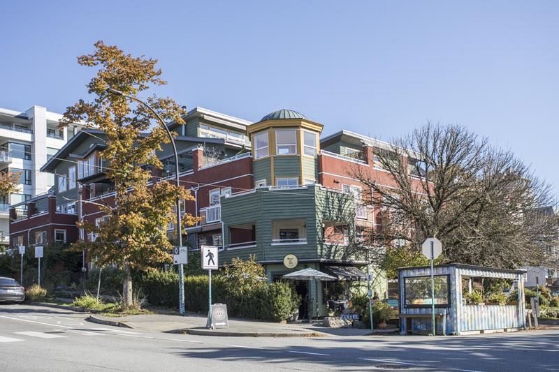 401 510 Chesterfield Avenue North Vancouver, BC - 31