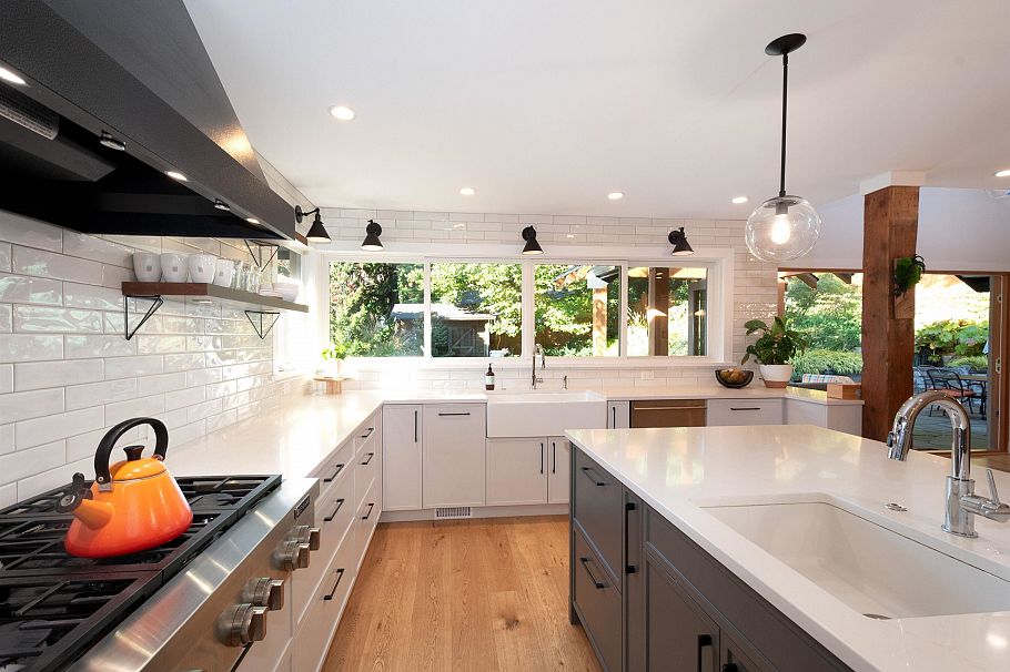 4592 Cove Cliff Road North Vancouver, BC - 5