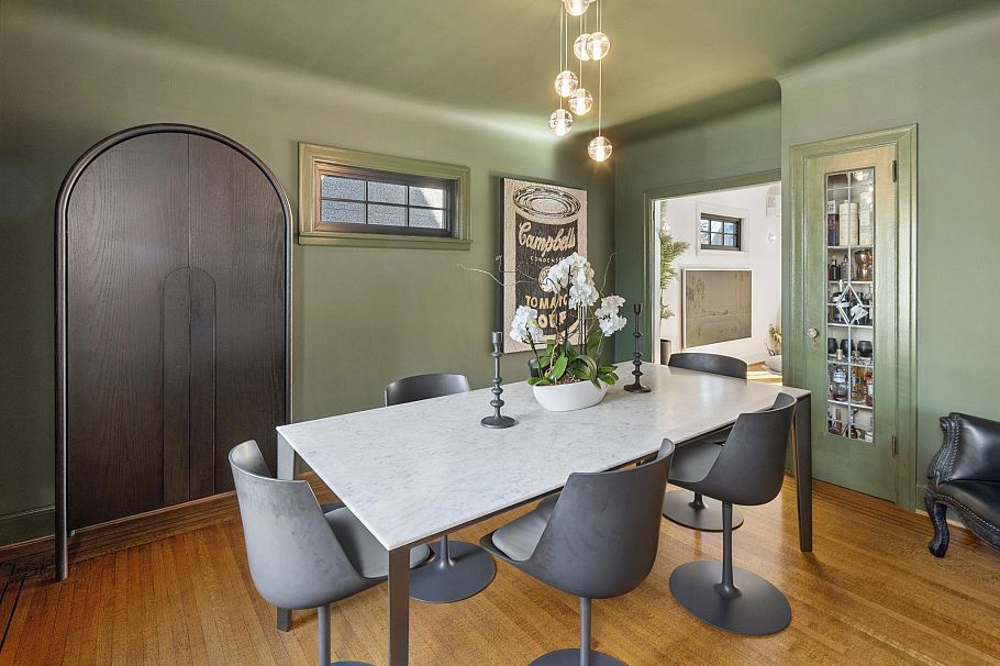 3137 W 24th Avenue Vancouver, BC - 9