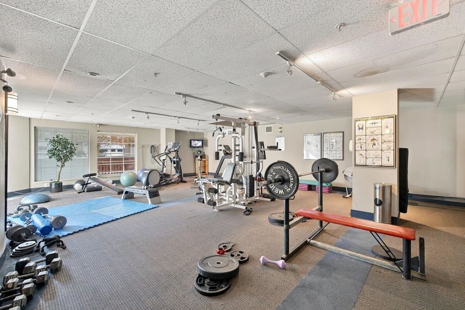 401 137 E 1st Street North Vancouver, BC - 22