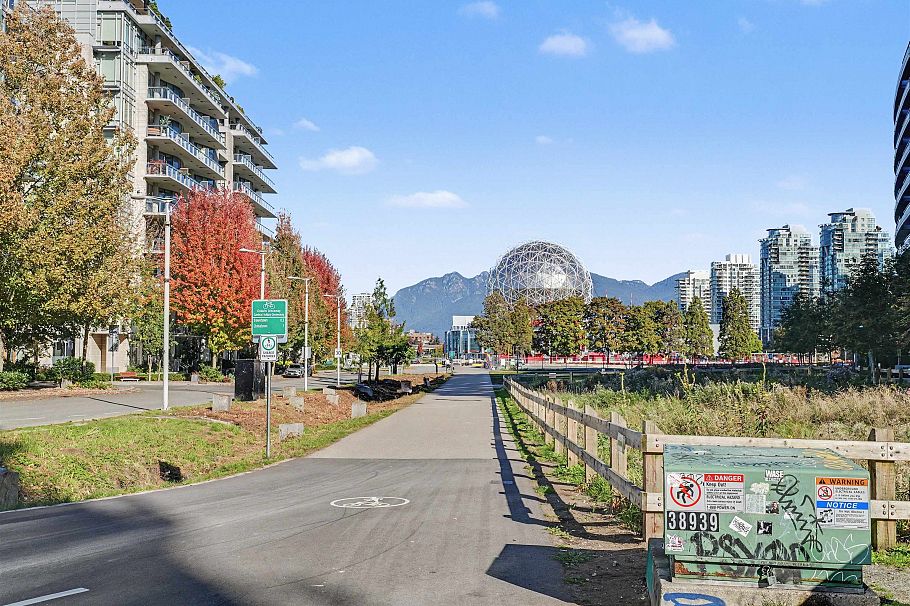807 38 W 1st Avenue Vancouver, BC - 23