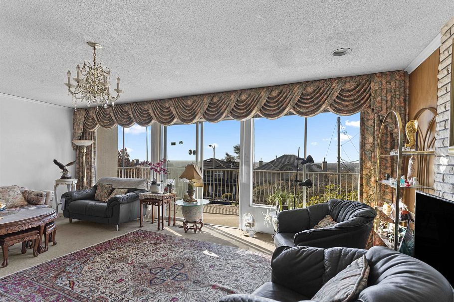2155 Burquitlam Drive Vancouver, BC - 7