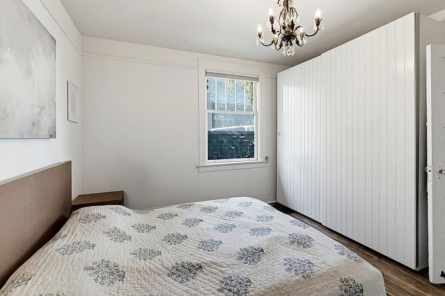 2115 Columbia Street Vancouver, BC - 23