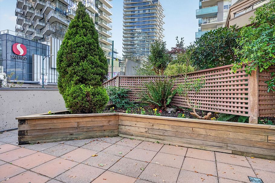 105 1208 Bidwell Street Vancouver, BC - 36