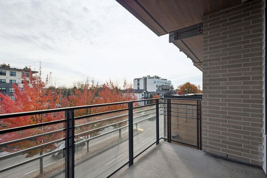 318 2450 Garden Drive Vancouver, BC - 10