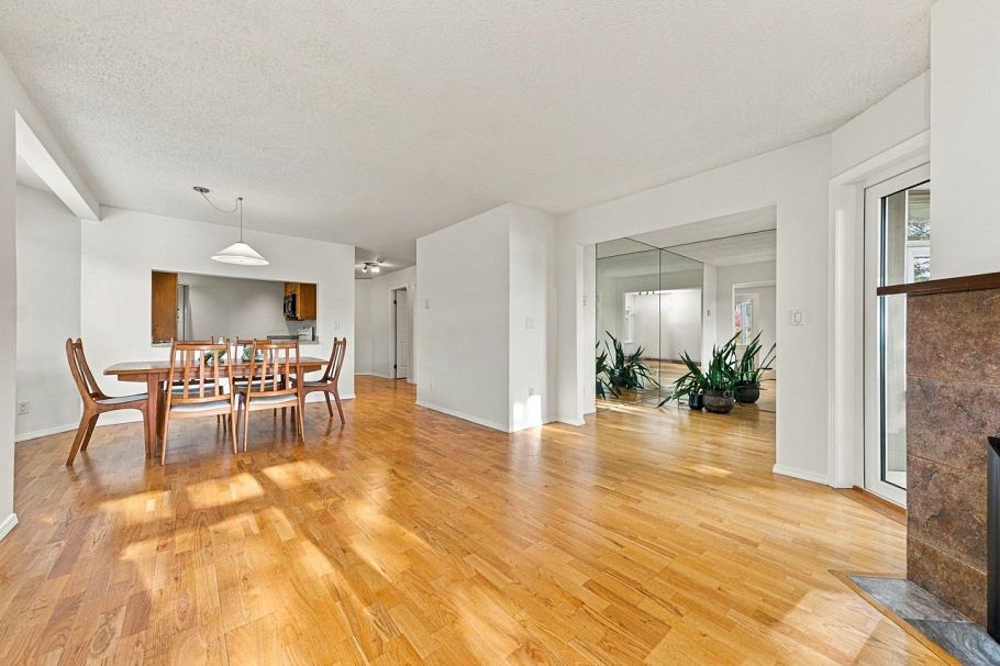 214 121 W 29 Street North Vancouver, BC - 9