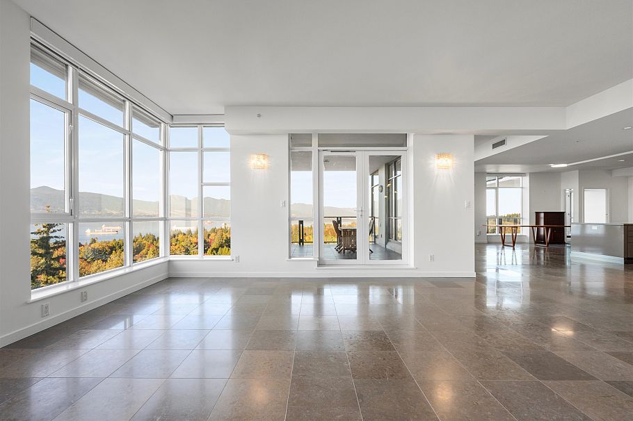 1601 5989 Walter Gage Road Vancouver, BC - 5