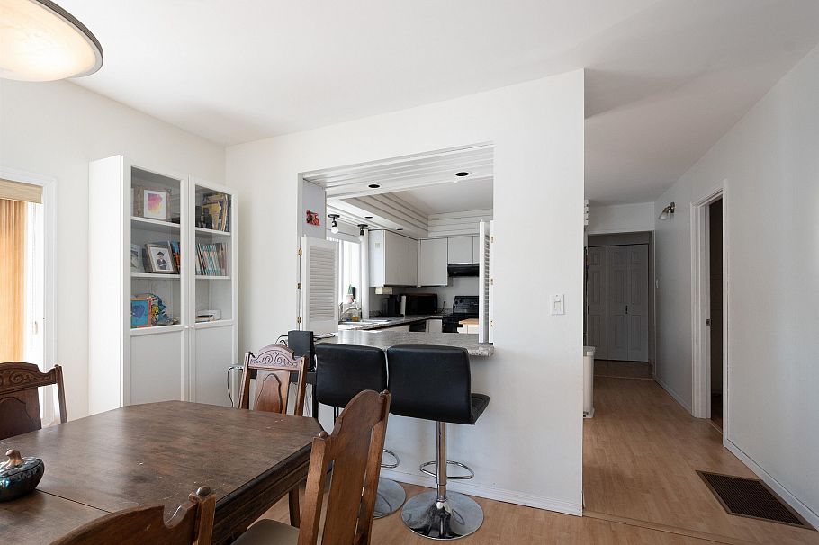 2648 Panorama Drive North Vancouver, BC - 6