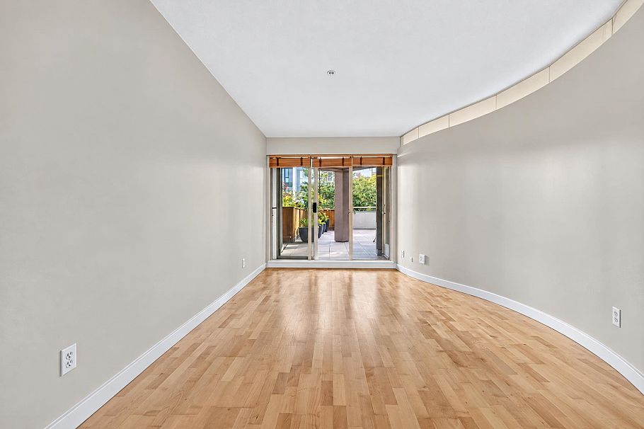 105 1208 Bidwell Street Vancouver, BC - 16