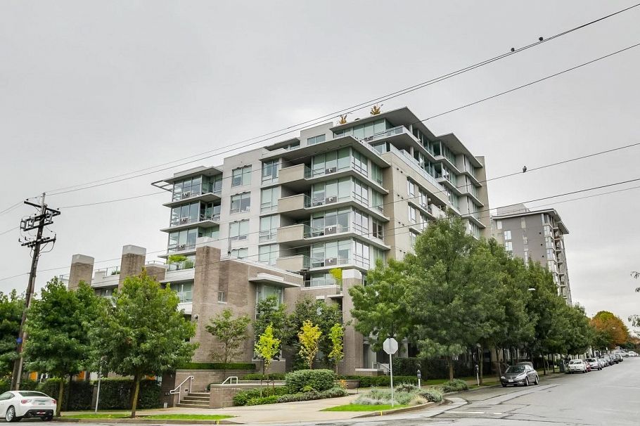 504 1675 W 8 Avenue Vancouver, BC - 1