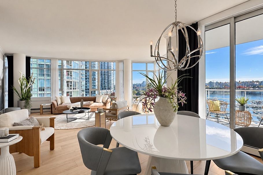 701 1111 Marinaside Crescent Vancouver, BC - 13