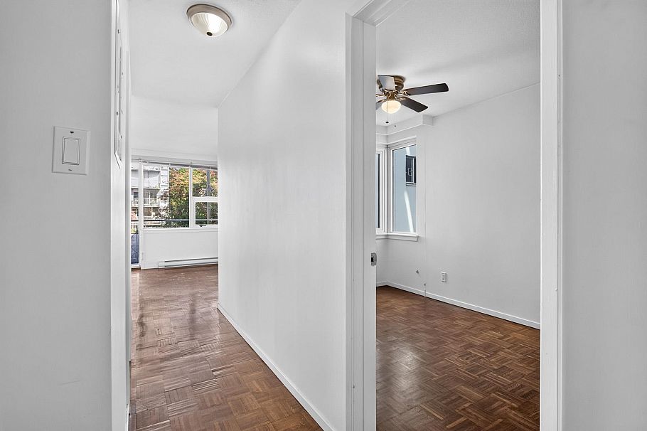 401 1219 Harwood Street Vancouver, BC - 24