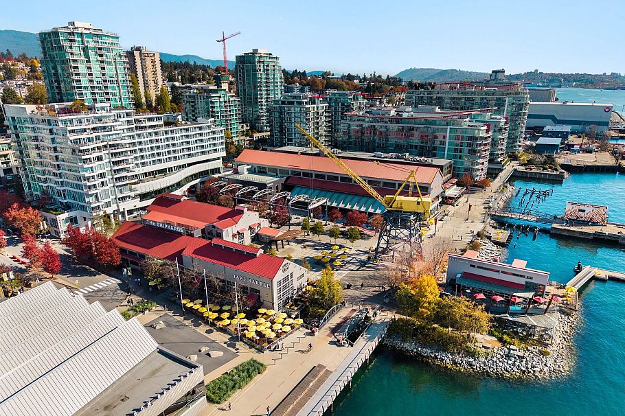 806 118 Carrie Cates Court North Vancouver, BC - 17