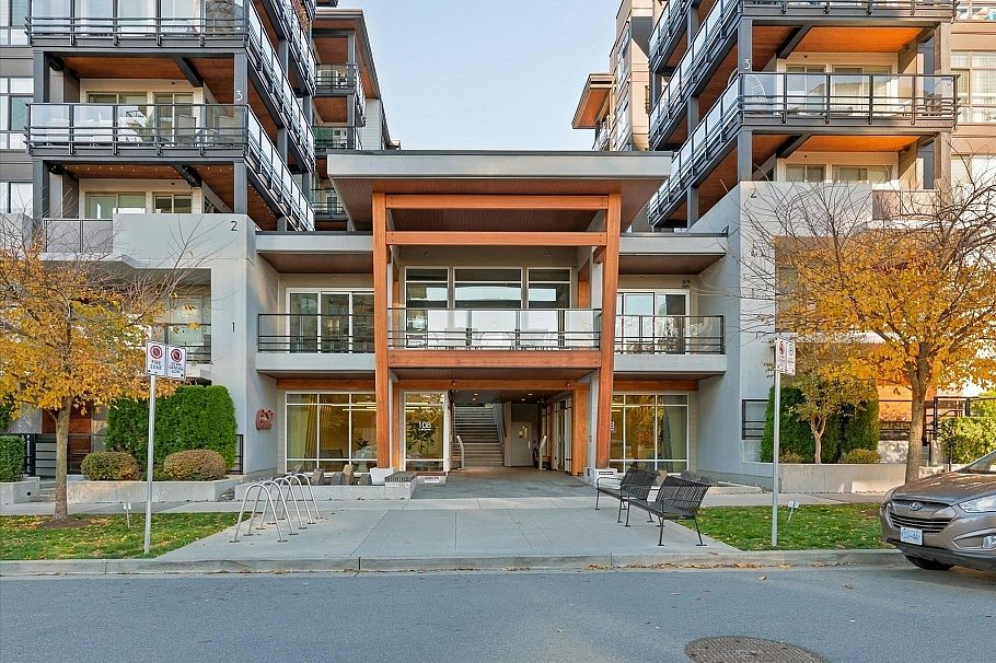 311 108 E 8th Street North Vancouver, BC - 26