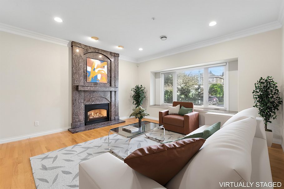 1956 W 42nd Avenue Vancouver, BC - 3