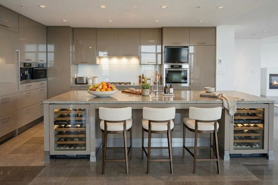 1601 5989 Walter Gage Road Vancouver, BC - 11