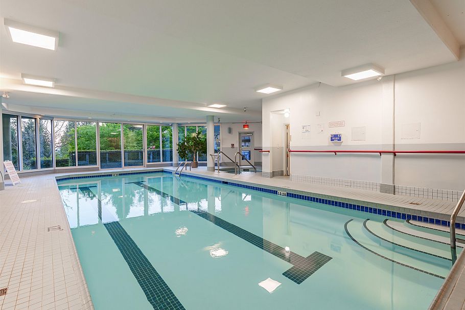 214 121 W 29 Street North Vancouver, BC - 38