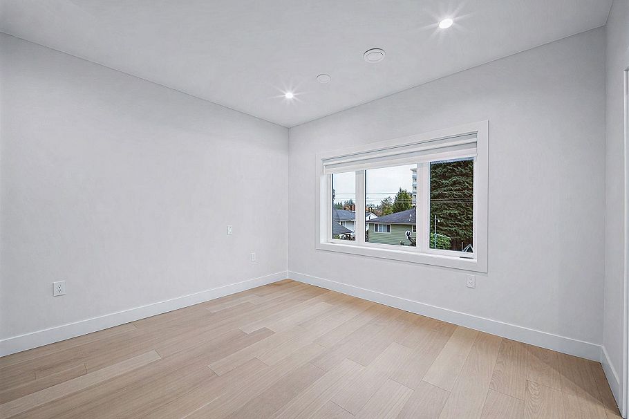 2 6989 Kerr Street Vancouver, BC - 14