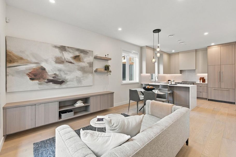 1 3183 Graveley Street Vancouver, BC - 4