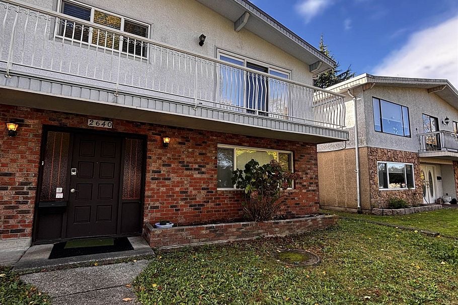 2640 E 25th Avenue Vancouver, BC - 1