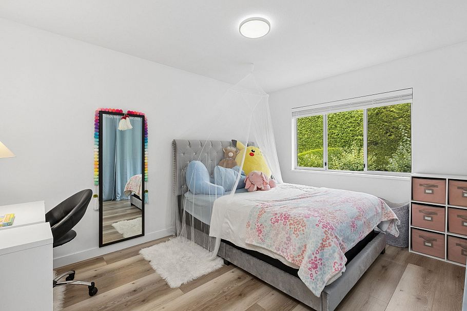456 Montroyal Boulevard North Vancouver, BC - 20