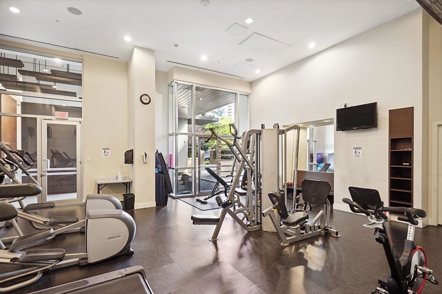 1101 158 W 13th Street North Vancouver, BC - 29