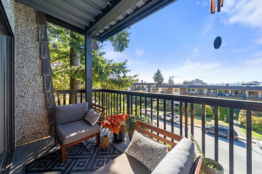 204 150 E 5th Street North Vancouver, BC - 18