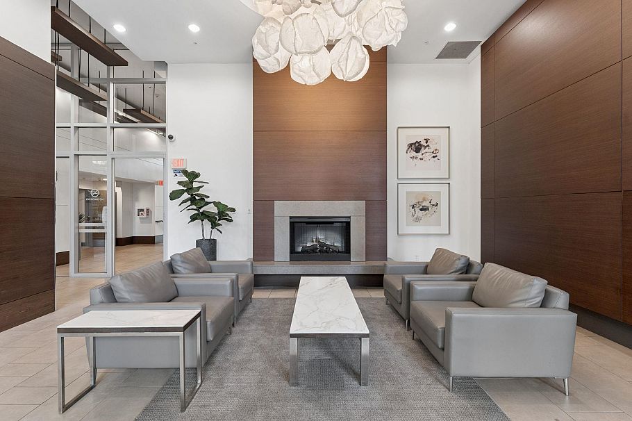 1101 158 W 13th Street North Vancouver, BC - 22