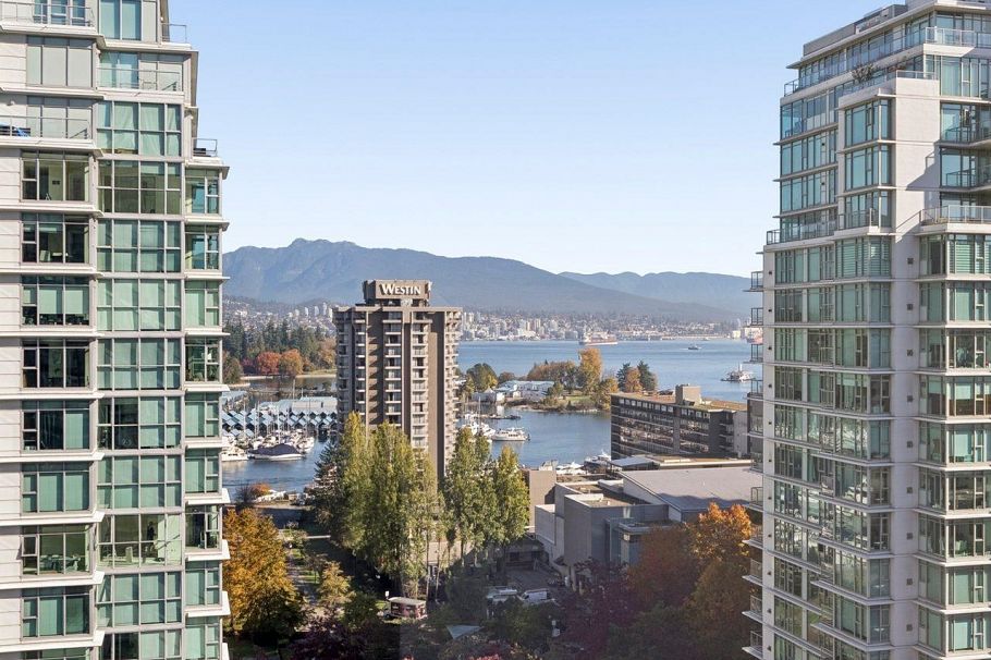 1807 1723 Alberni Street Vancouver, BC - 3