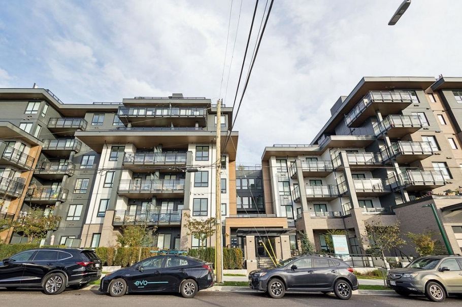 318 2450 Garden Drive Vancouver, BC - 15