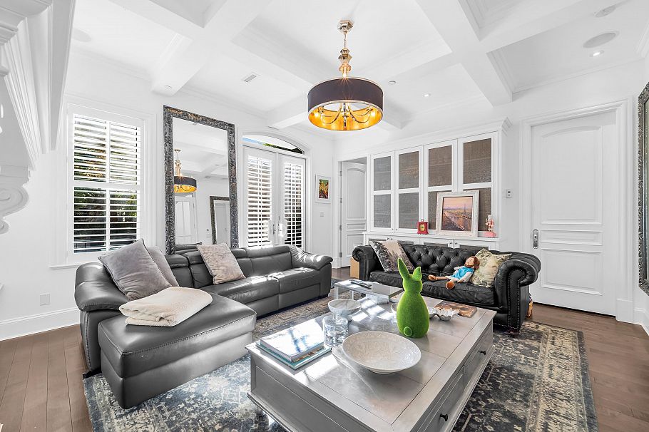 2875 Trimble Street Vancouver, BC - 8