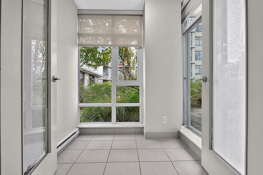 314 2268 W Broadway Vancouver, BC - 12