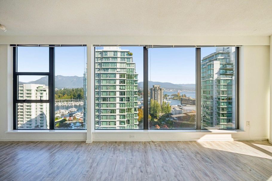 1807 1723 Alberni Street Vancouver, BC - 2
