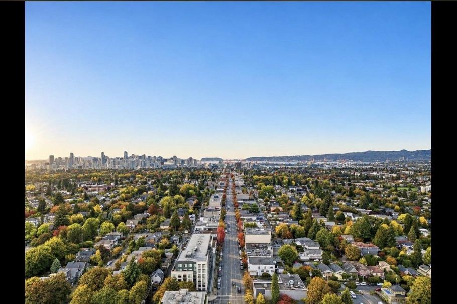 368 E 33rd Avenue Vancouver, BC - 36