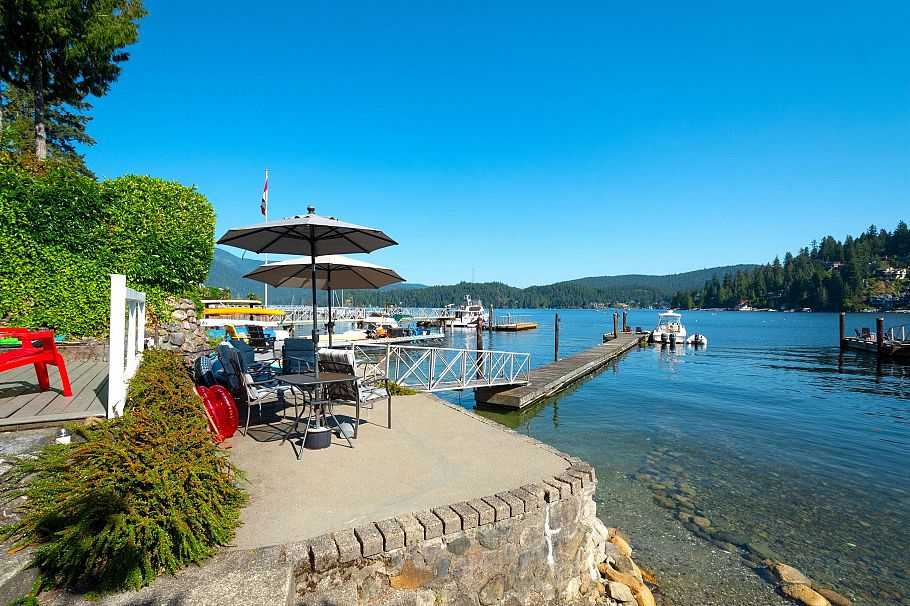 2648 Panorama Drive North Vancouver, BC - 31
