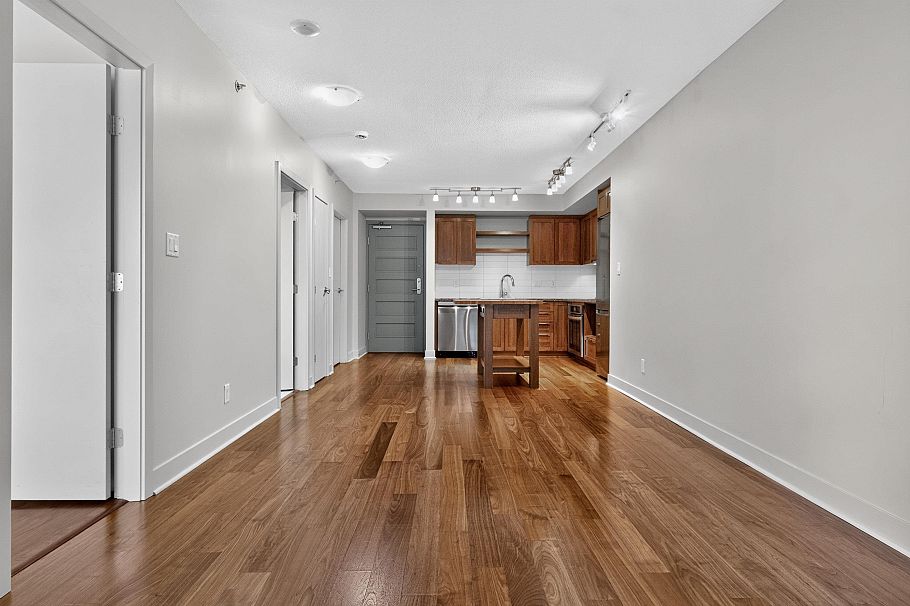 314 2268 W Broadway Vancouver, BC - 11