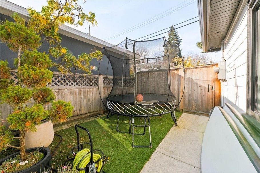 4837 Ross Street Vancouver, BC - 29