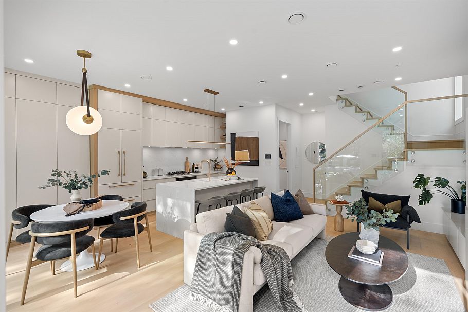 1 3657 W 11th Avenue Vancouver, BC - 27