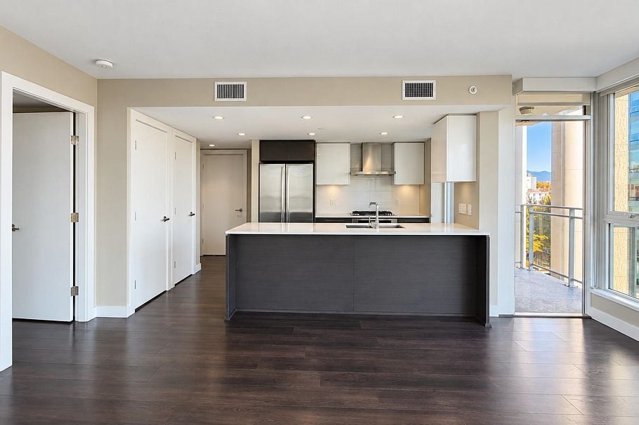 603 1618 Quebec Street Vancouver, BC - 6