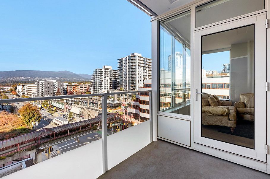 806 118 Carrie Cates Court North Vancouver, BC - 31