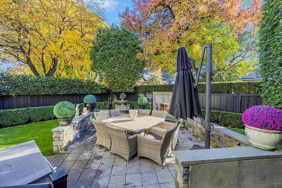 2875 Trimble Street Vancouver, BC - 3