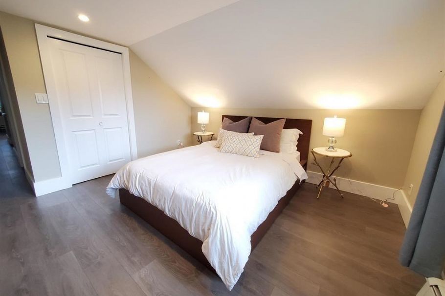 195 W 12 Avenue Vancouver, BC - 32