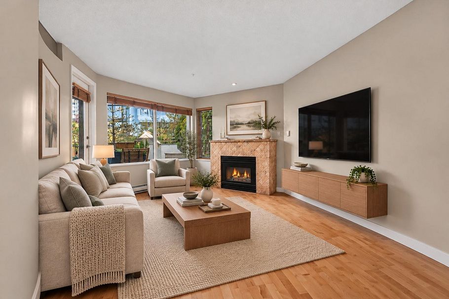 105 1208 Bidwell Street Vancouver, BC - 12