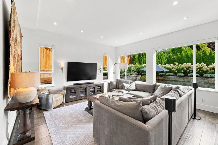 3840 Prospect Road North Vancouver, BC - 11