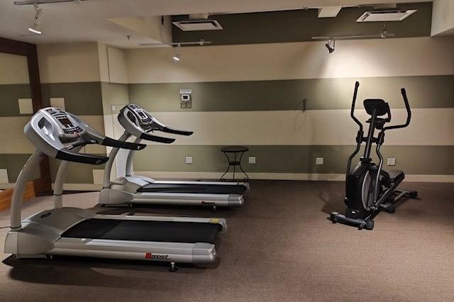 314 2268 W Broadway Vancouver, BC - 24