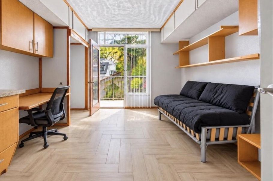 368 E 33rd Avenue Vancouver, BC - 9