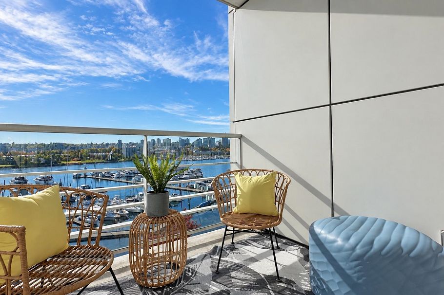 701 1111 Marinaside Crescent Vancouver, BC - 15