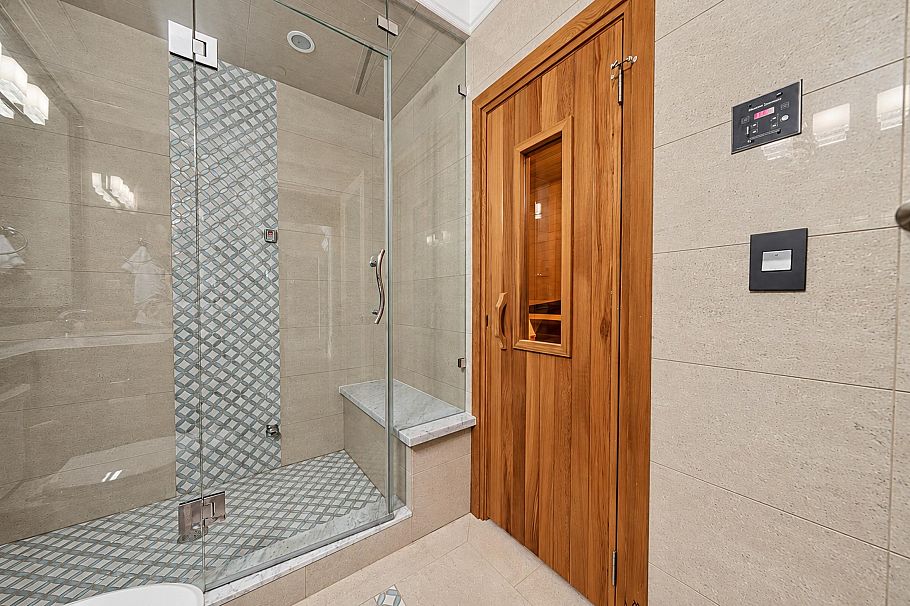 1162 W 26th Avenue Vancouver, BC - 21