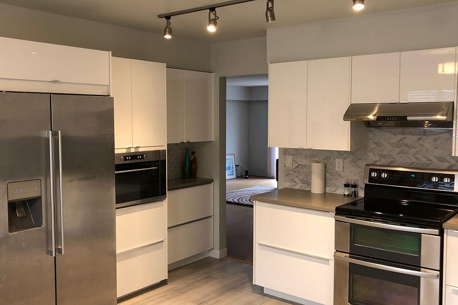 2640 E 25th Avenue Vancouver, BC - 3